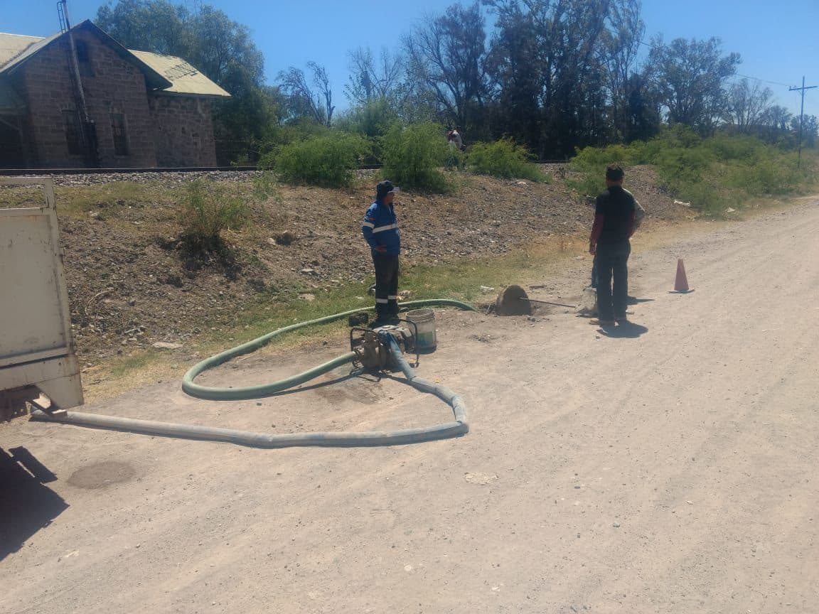 Acciones preventivas en Bocas, con limpieza de drenaje debido a coordinación entre el Gobierno de la Capital y el Interapas