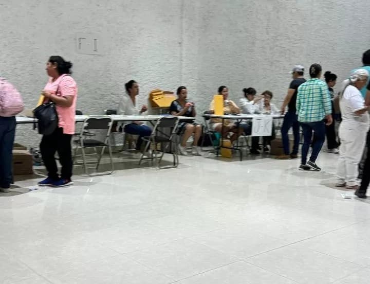 Acusan a Gobierno de SLP de presionar a maestros para favorecer al Partido Verde