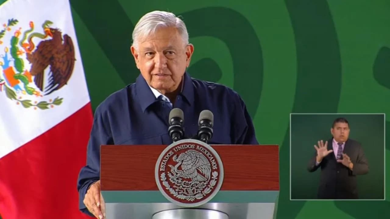 AMLO afirma que informe de la DEA sobre cárteles mexicanos es un refrito