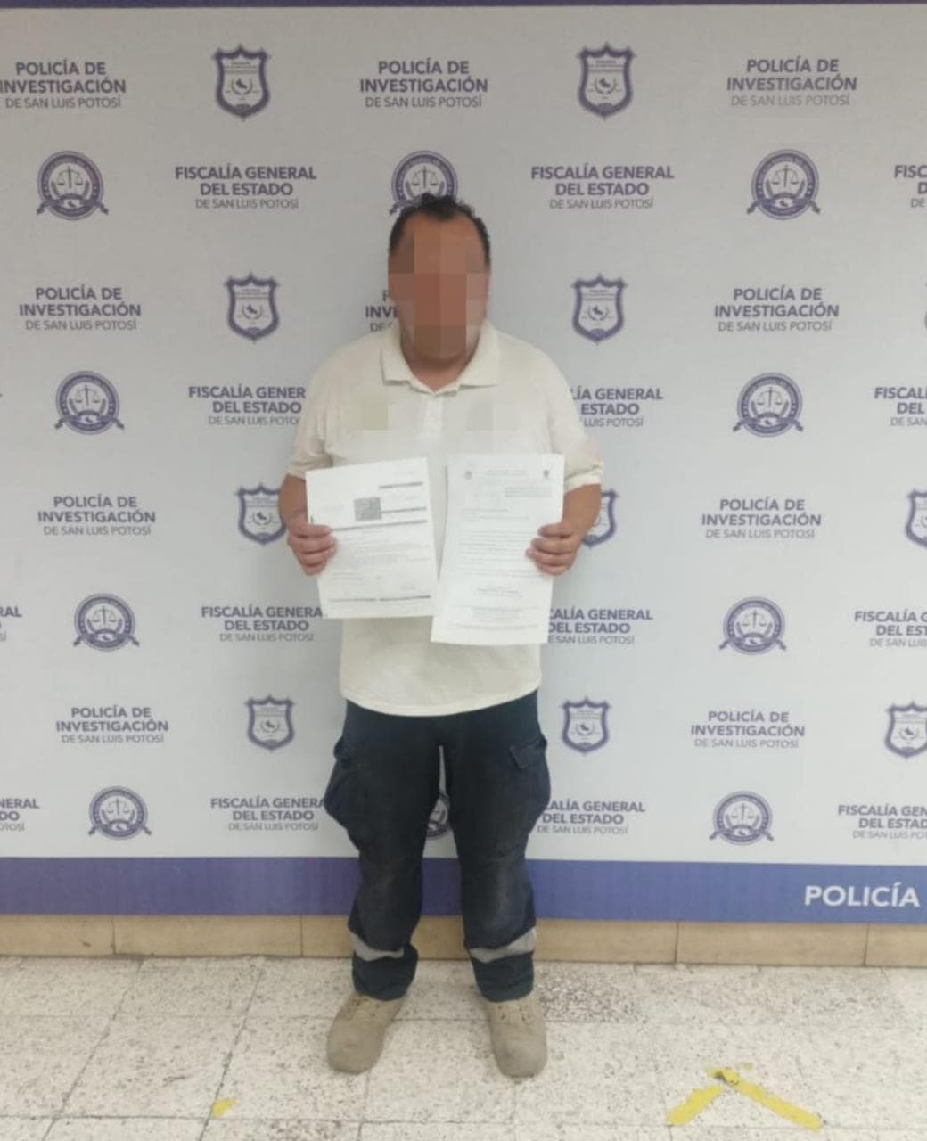 Chofer de ambulancia es detenido tras cumplimentación de orden de aprehensión