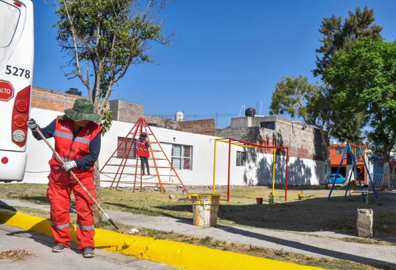 Siguen acciones de limpieza por parte de Ayuntamiento en la capital
