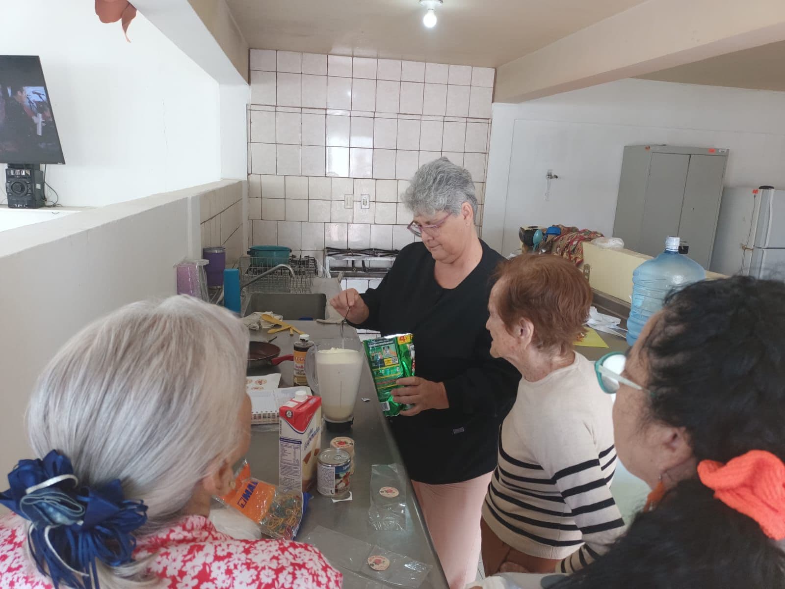 Invita DIF a adultos mayores a mejorar su calidad de vida