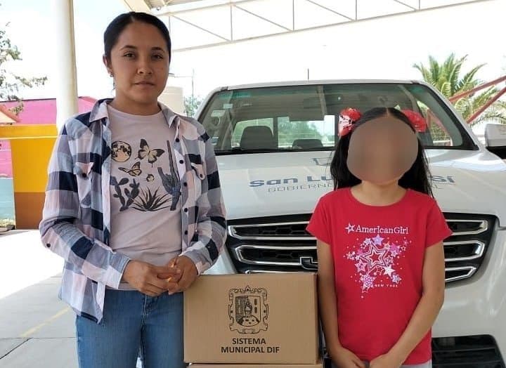 Entregan kits nutricionales a niños de diversas comunidades potosinas