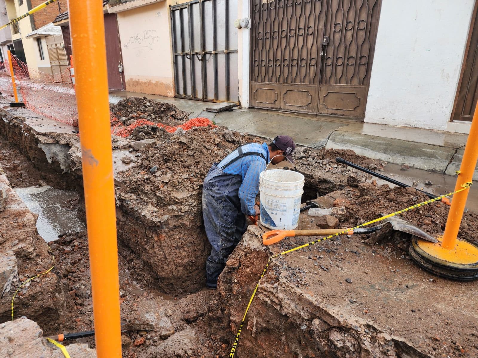 Cierran Prolongación Moctezuma por rehabilitación de drenaje