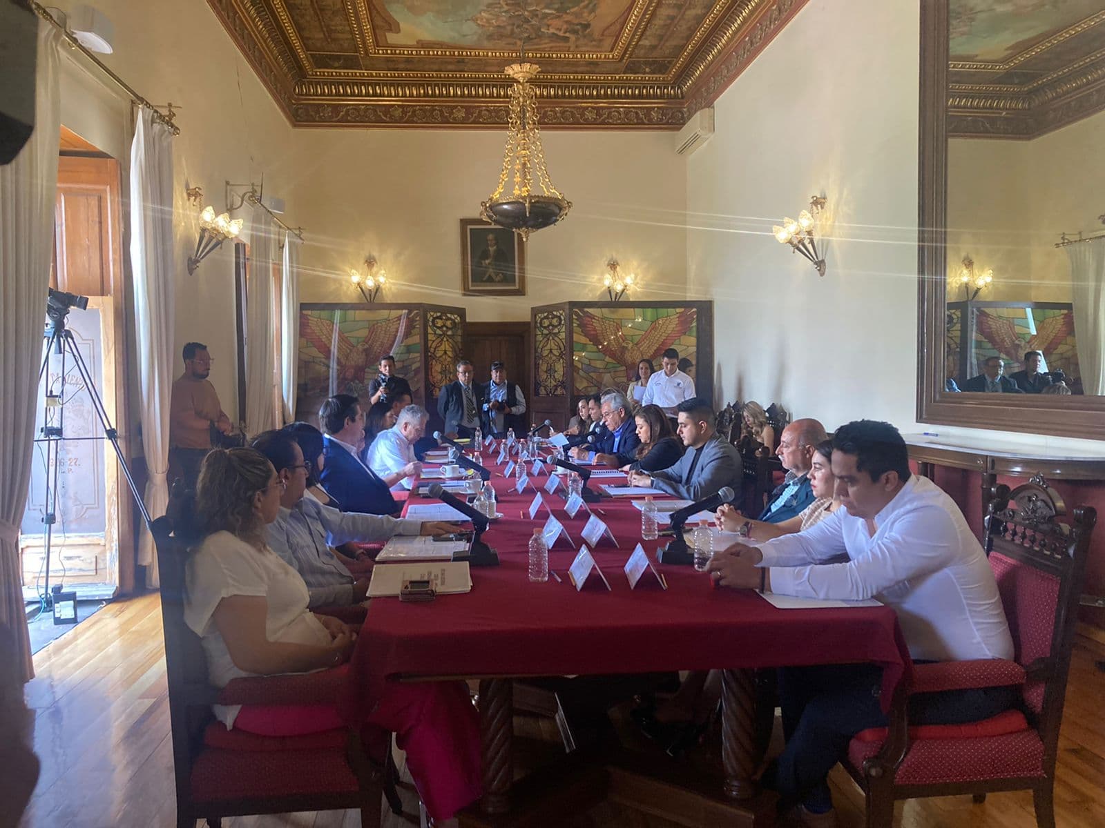 Vota ayuntamiento por nueva presidenta para Comisión de Agua Potable