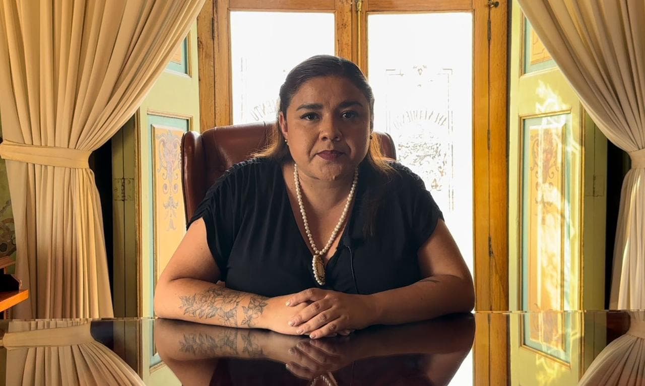 Alcaldesa de SLP brinda apoyo a familiares de víctimas de accidente en Plaza Alttus