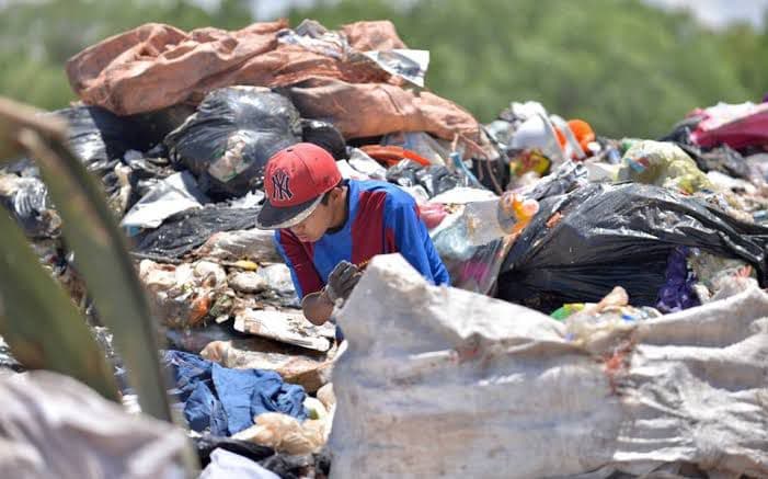 Más de 2 toneladas de basura electoral recolectadas en cierres de campaña en SLP