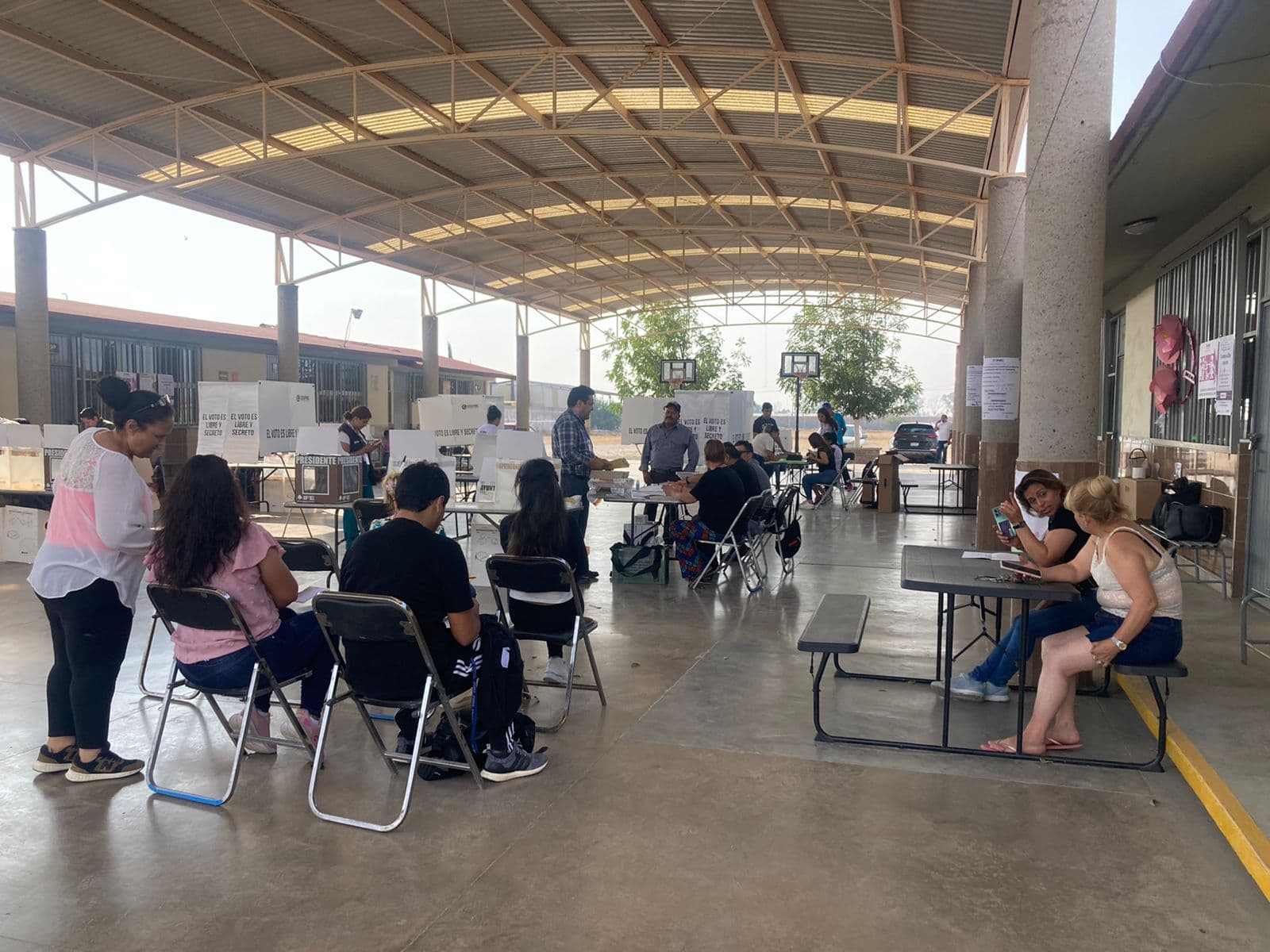 Retrasos y filas: arranque de la Jornada Electoral en San Luis Potosí