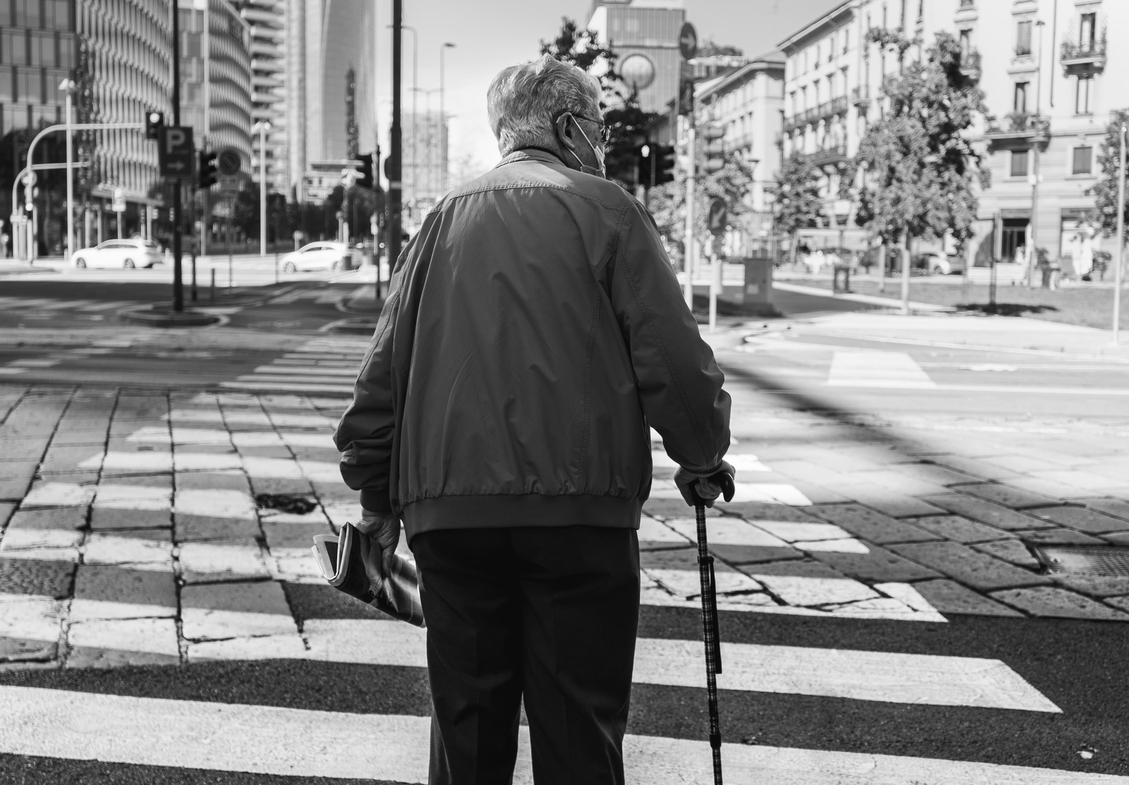 Crece el número de denuncias por abandono a adultos mayores