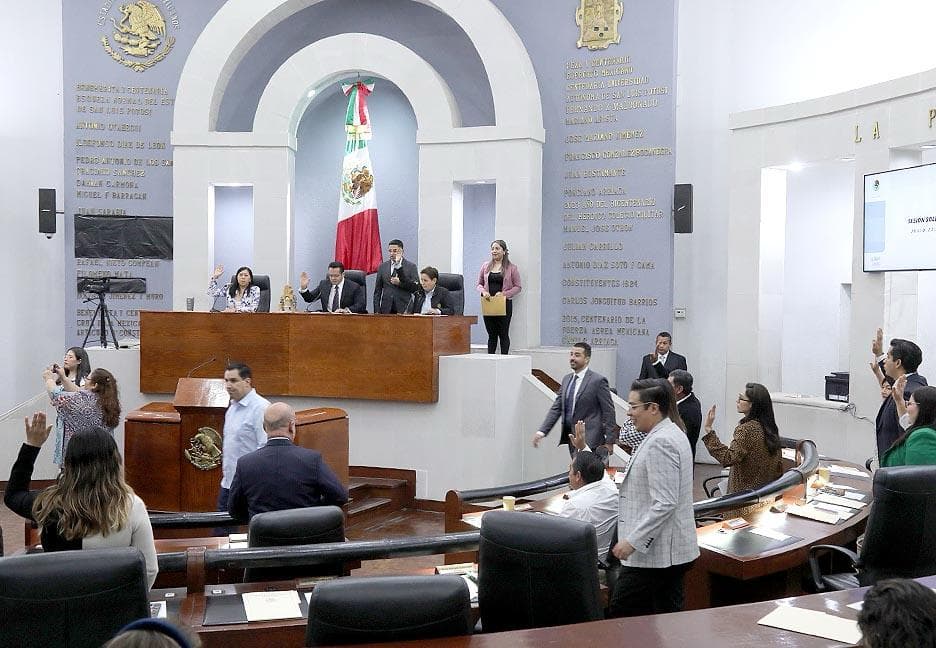 Congreso de SLP aprueba nueva Ley Orgánica y Reglamento Interior