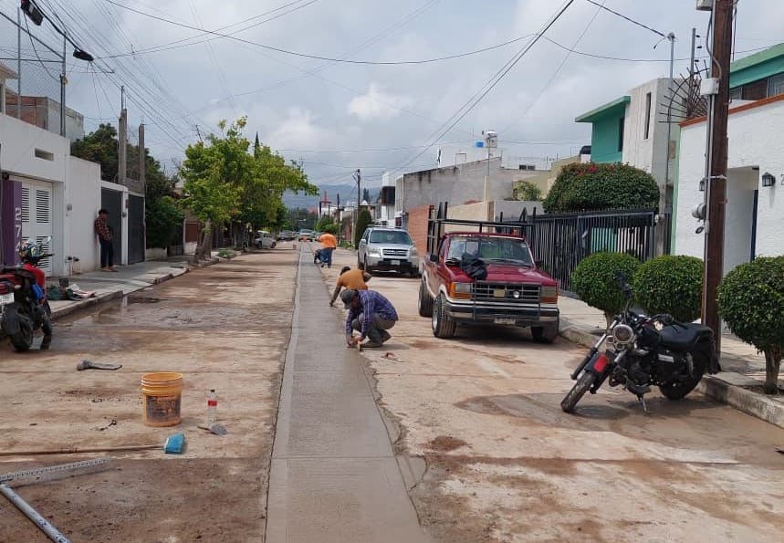 Rehabilita Nuevo Interapas alcantarillado en colonia Del Valle