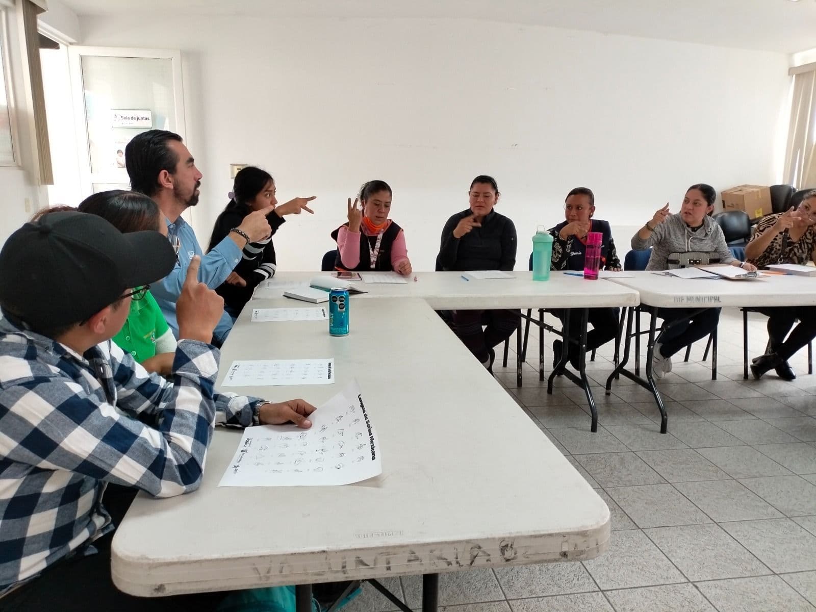 Anuncian curso básico de lengua de señas en DIF municipal