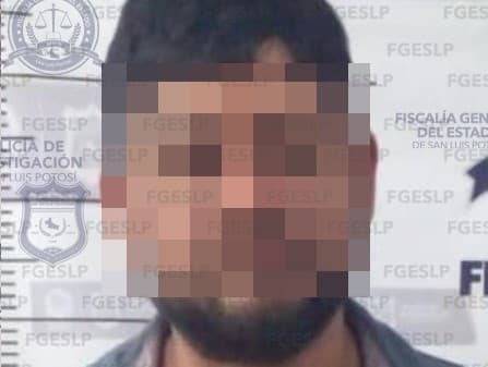 Detienen en Xilitla a hombre acusado de asesinato en Huehuetlán