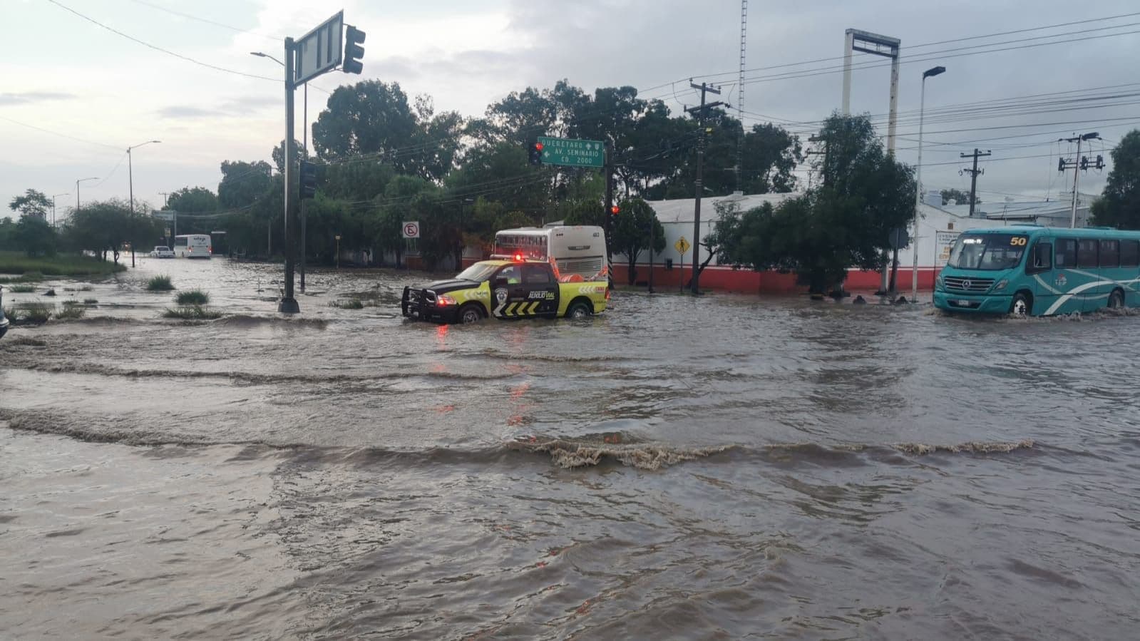 Implementa SSPC dispositivo de seguridad vial por inundaciones y escurrimientos