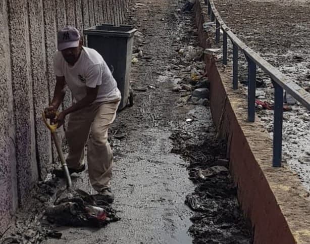 Implementa Ayuntamiento trabajos de limpieza en puente Othón