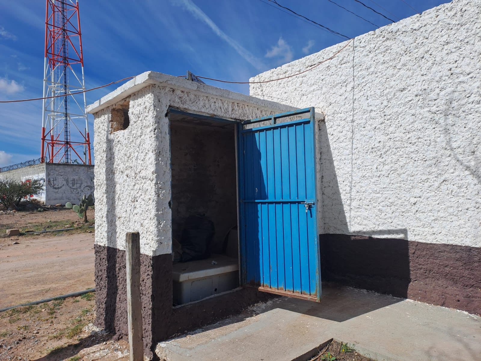 Dignifica DIF con recursos recaudados espacios comunitarios en zonas rurales