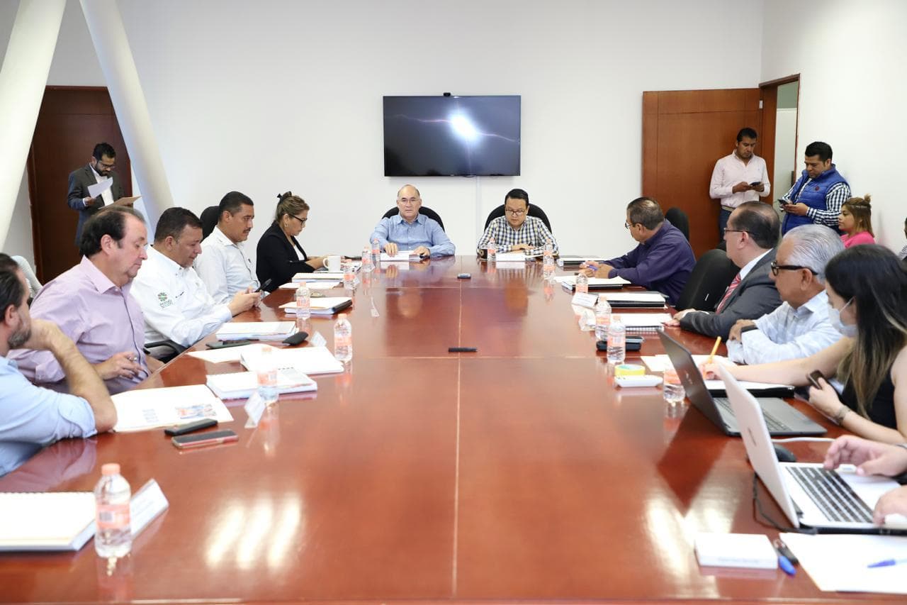 Cerro de San Pedro, Soledad y Regidora Maru Castro votan en contra de Programa de Apoyo Social para Regularización del Pago del Agua