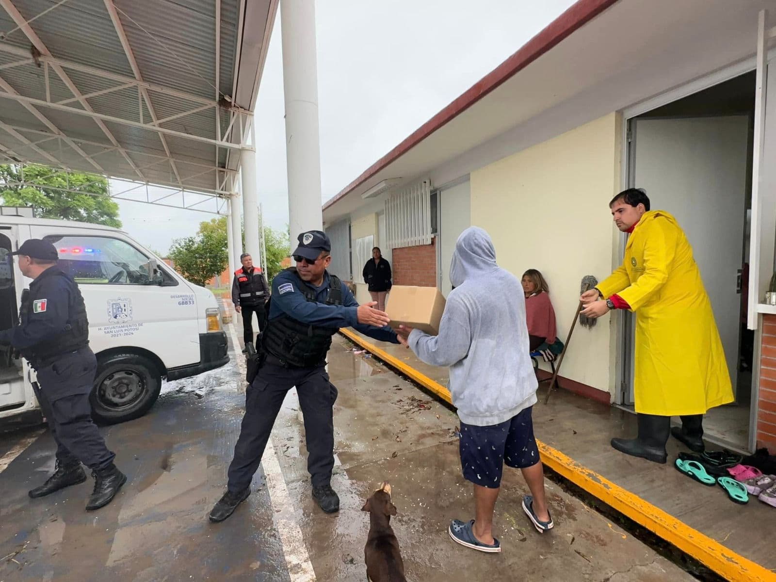 Gobierno de la Capital instala albergue temporal por lluvias
