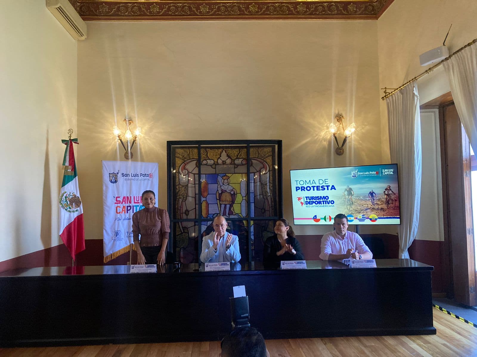 Enrique Galindo asume presidencia de Red Latinoamericana de Turismo Deportivo