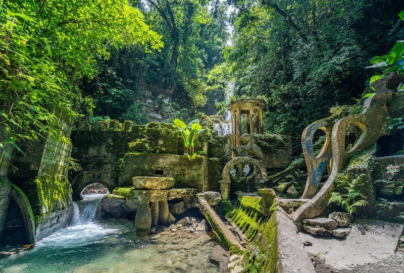 Las Pozas de Edward James: Un sueño surrealista en la Huasteca