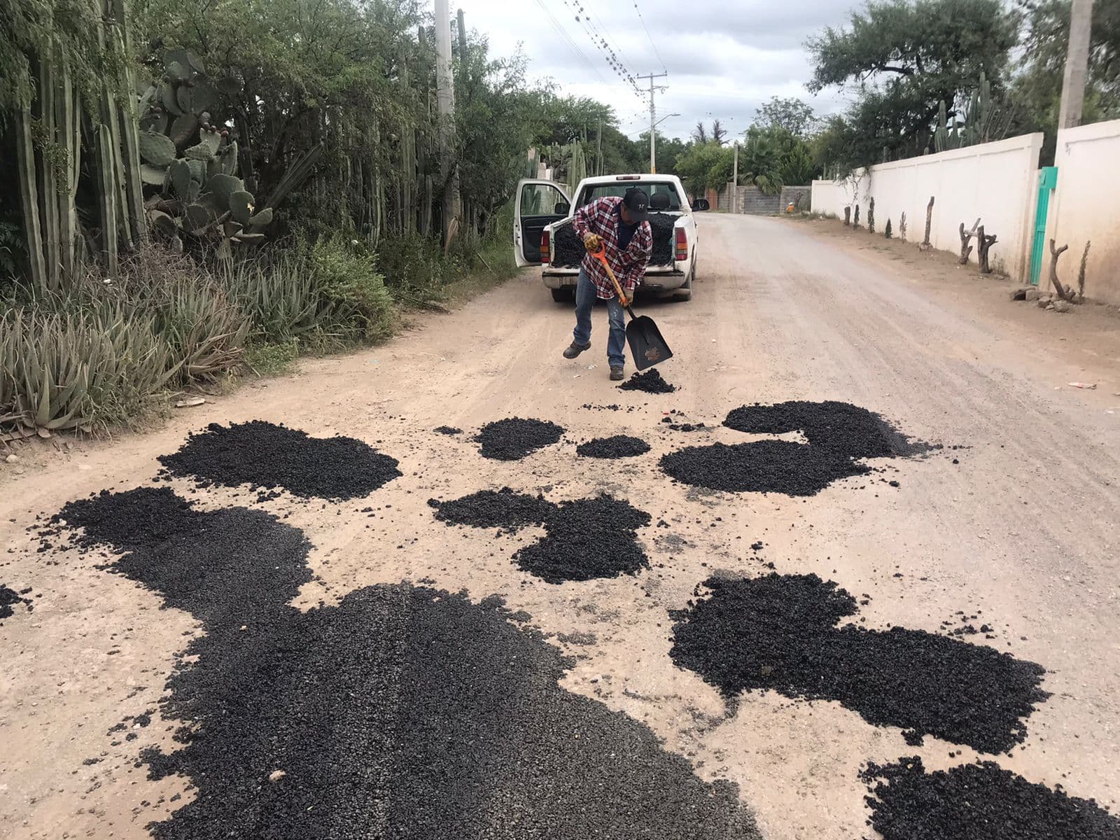 Gobierno Municipal avanza en regeneración de carreteras en Bocas