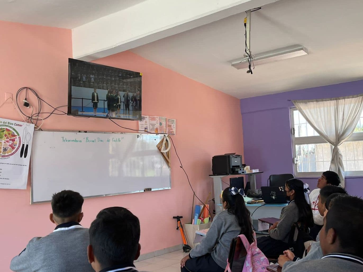Problemas laborales retrasan inicio de clases en telesecundarias de SLP