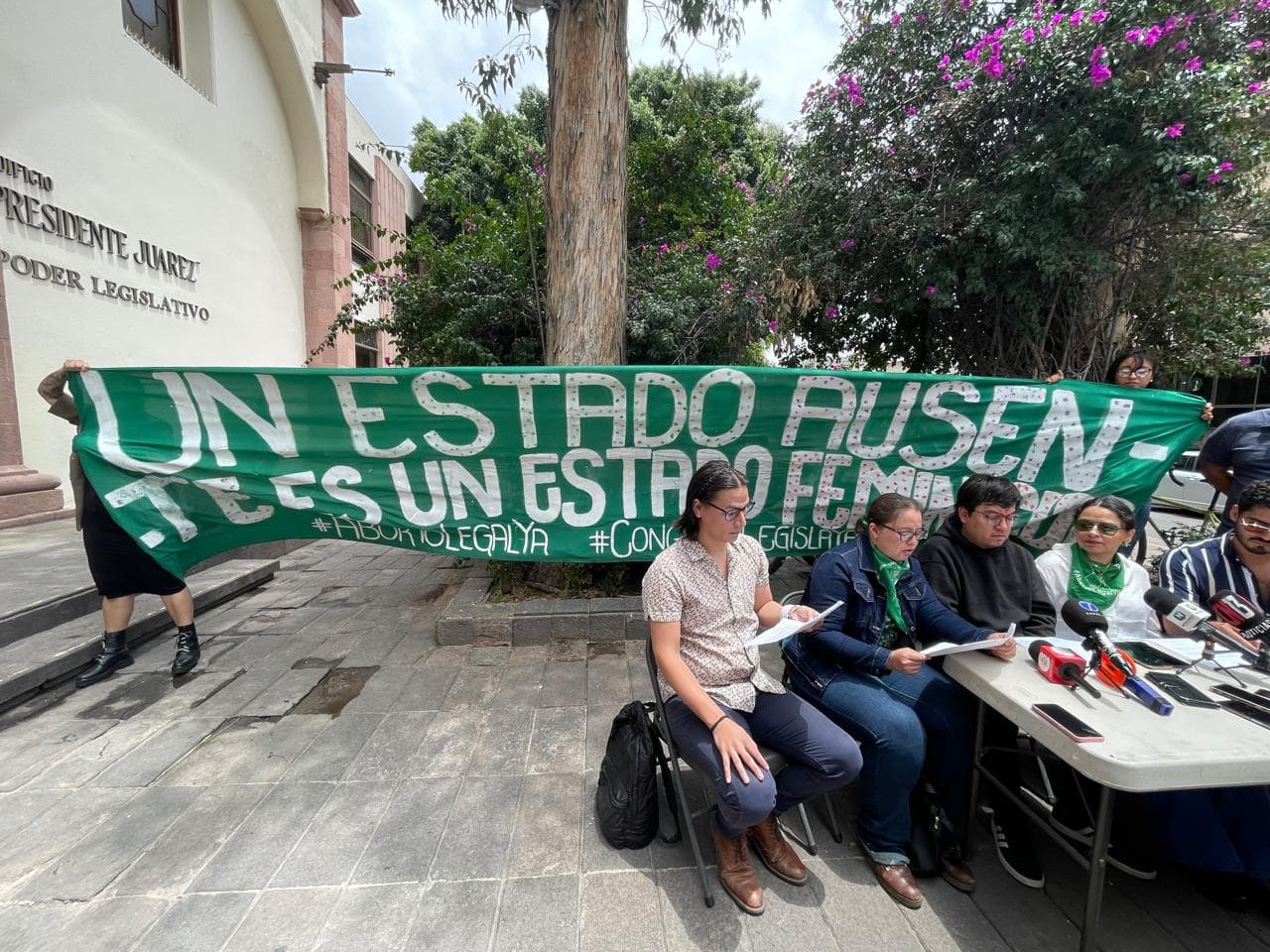 Tribunal Electoral examina caso de rezago legislativo ante aborto