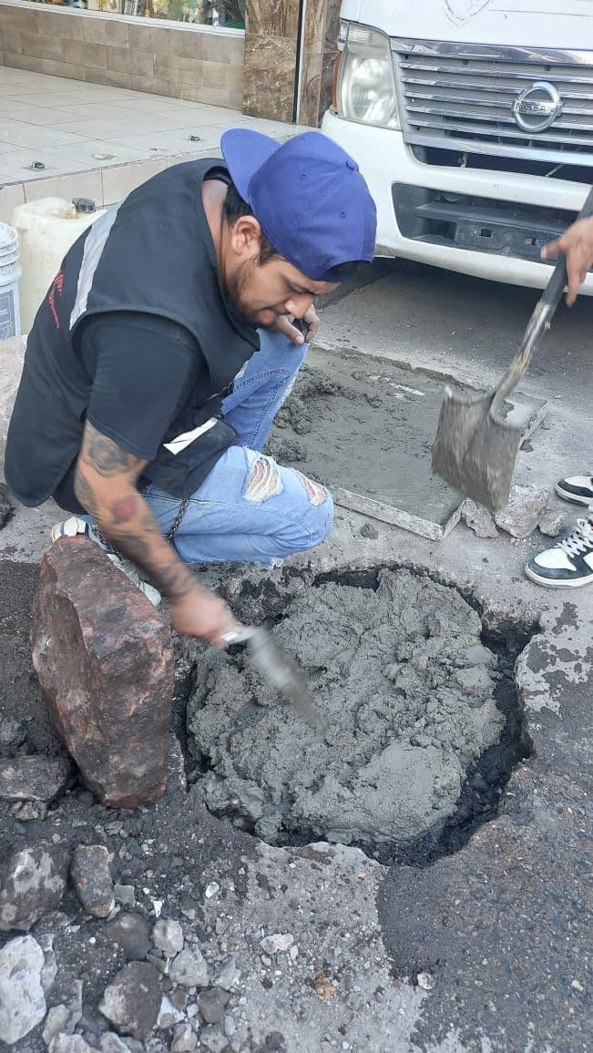 Realizan rehabilitación nocturna en calles del Centro Histórico de SLP