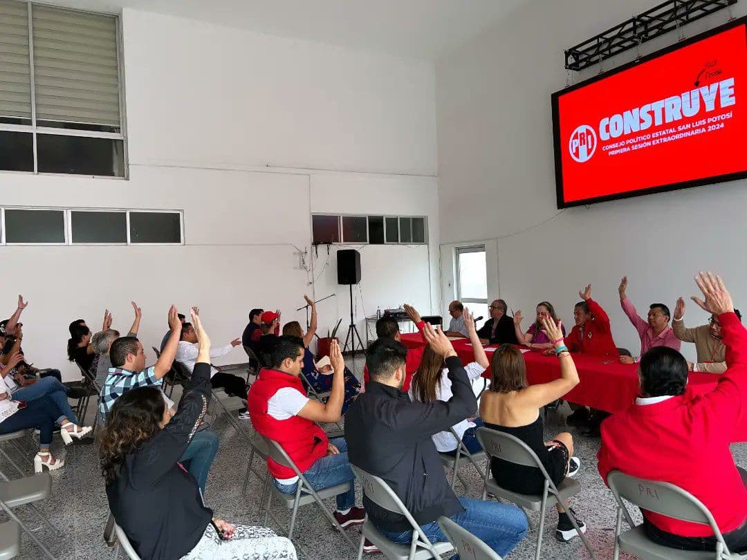 Militancia del PRI en SLP desaira a la dirigencia estatal