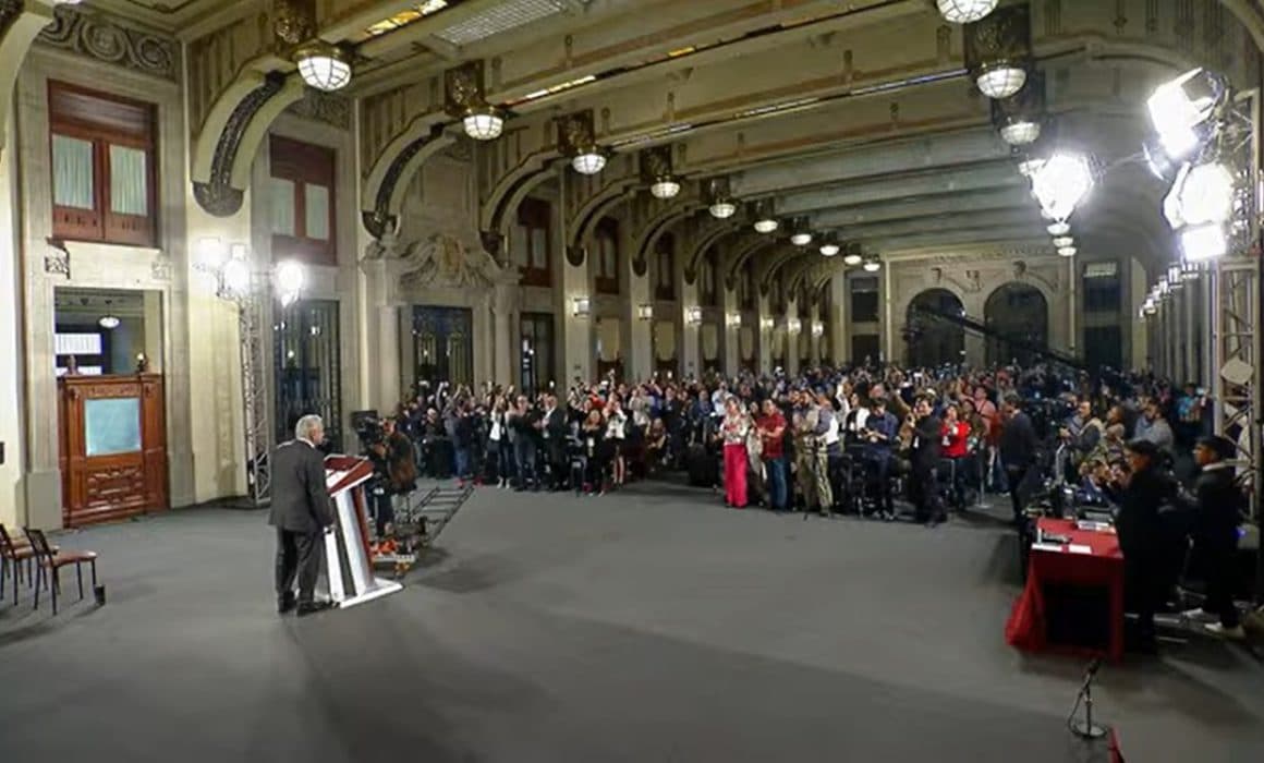 AMLO reconoce contribución de prensa independiente para la transformación
