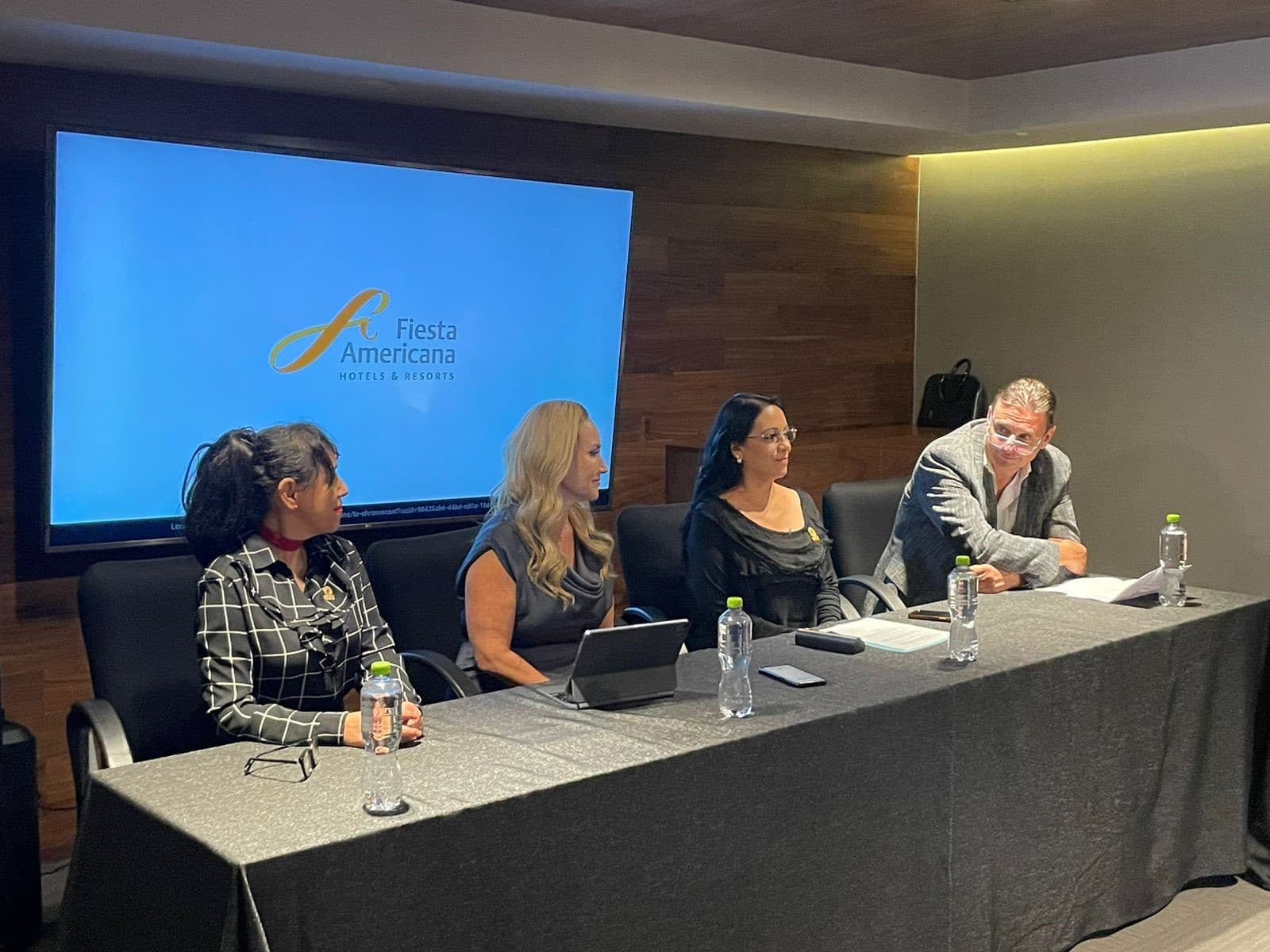 Impartirán ciclo de conferencias dirigidas a mujeres empresarias potosinas