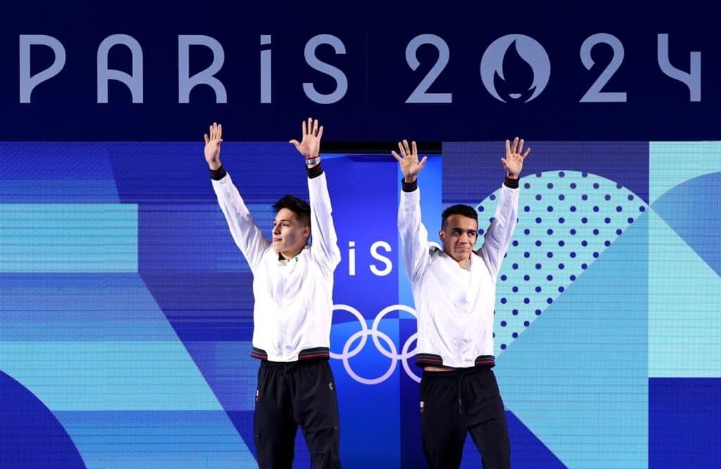 Obtiene México presea de plata en clavados y alegra corazones desde París