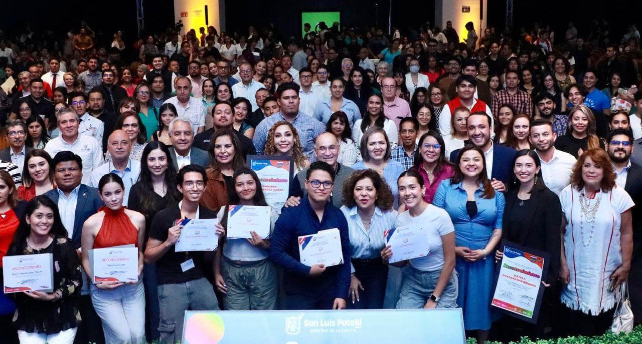 Entrega Ayuntamiento de San Luis Potosí Premio Municipal de la Juventud 2024