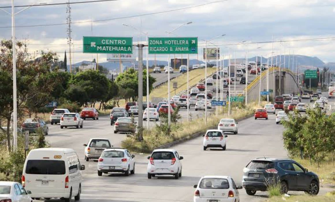 Afecta a la industria automotriz saturación en carreteras potosinas