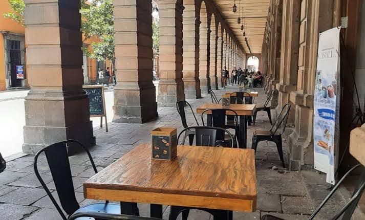 Crisis en sector restaurantero por incremento en costos básicos