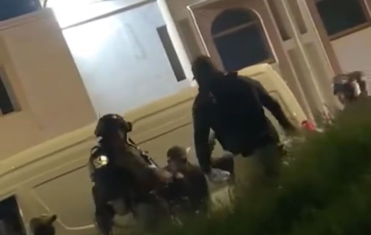 Investiga GCE presunto abuso policial en conflicto Uber VS Taxistas