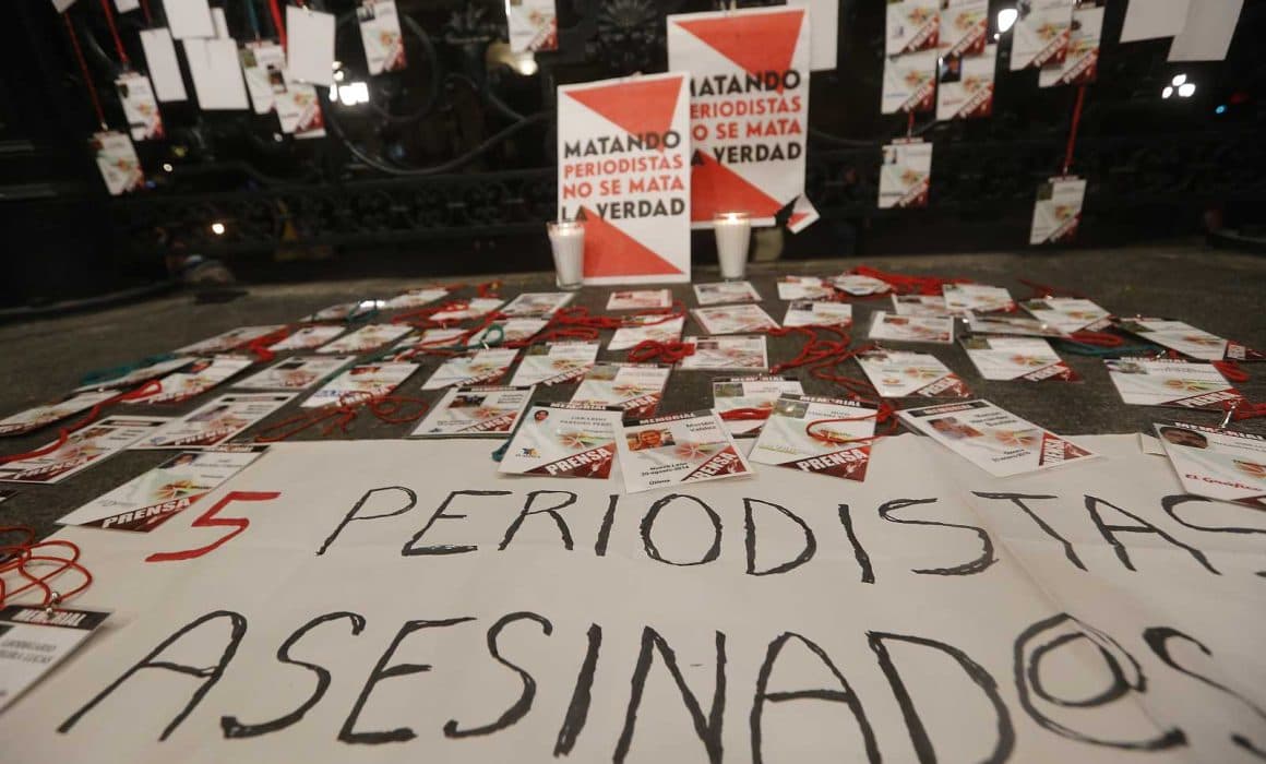 Asesinan a 47 periodistas en sexenio de AMLO, igual que con Peña Nieto