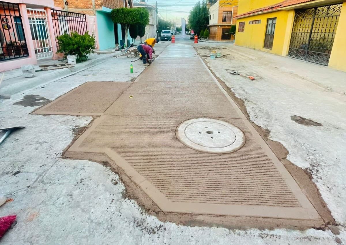 Termina Interapas reposición de 26 metros de drenaje colapsado