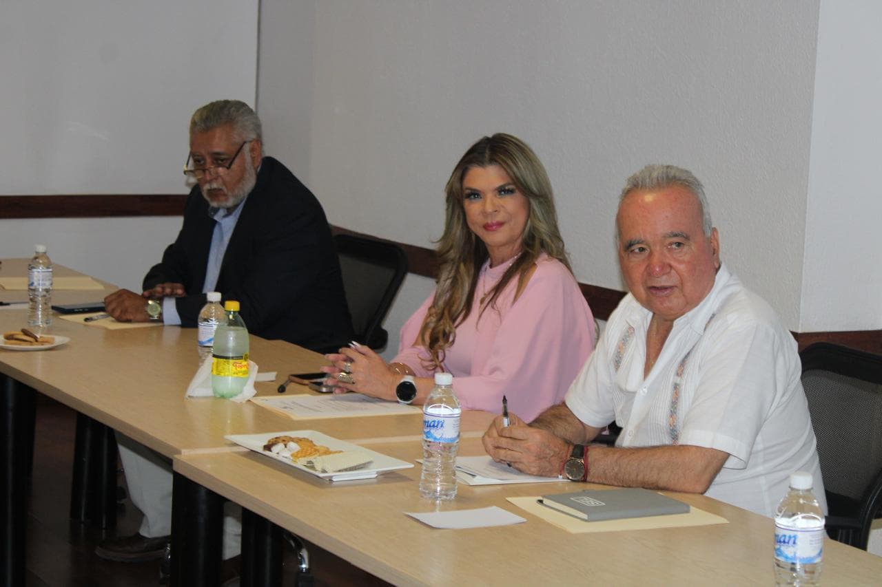 Colaboración entre profesionistas y Municipio se fortalece