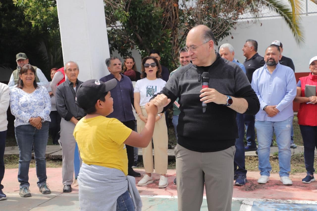 Destaca Alcalde Galindo trabajo comunitario en los Domingos de Pilas