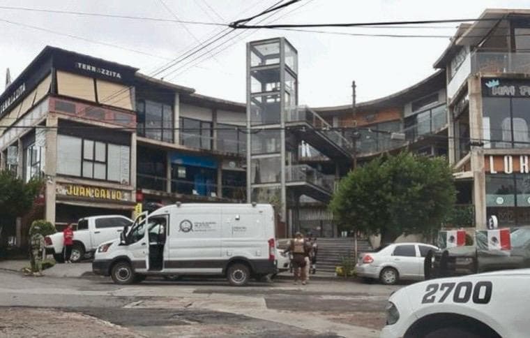 Muerte de joven en plaza de Col. Lomas permanece sin aclaración
