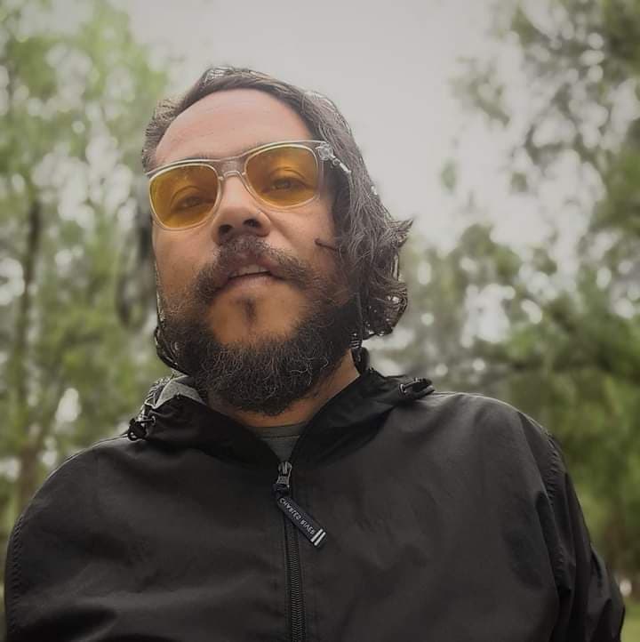 José Medina Delgadillo presenta Cuando las aves se Escuchaban Diferente