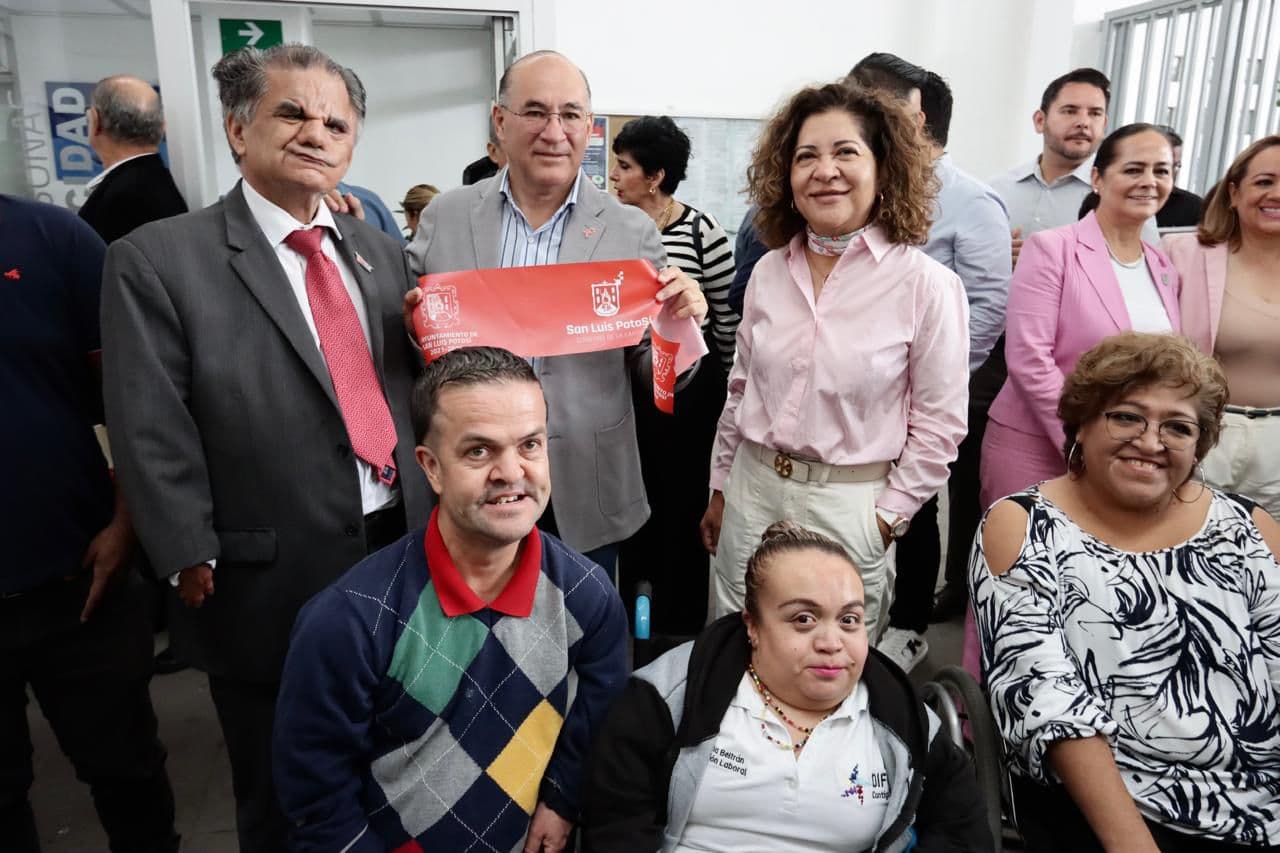 Avanza SLP en inclusión con oficina de atención a personas con discapacidad