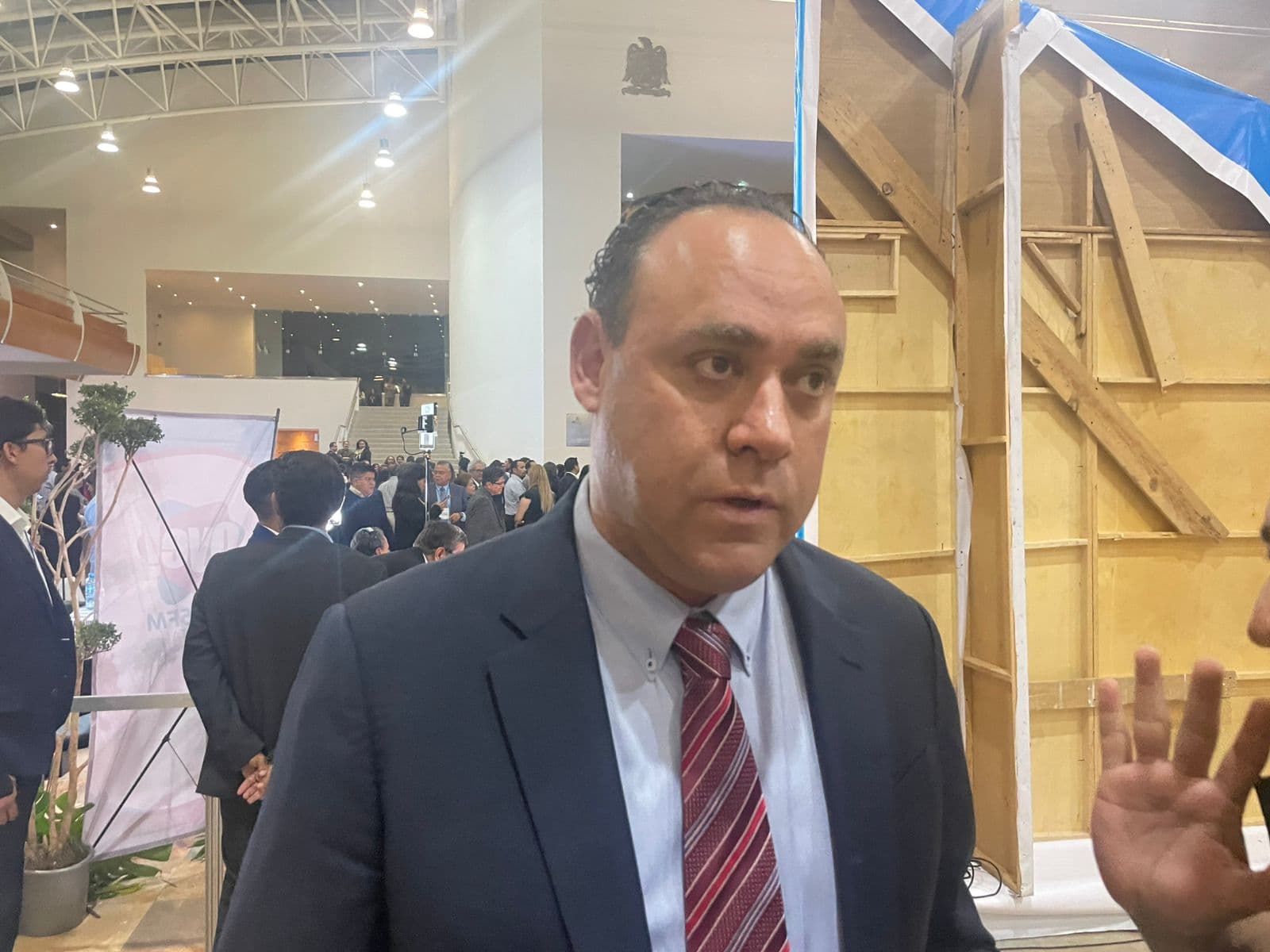 Trabajará Ayuntamiento y Canadevi en urbanización vertical en SLP