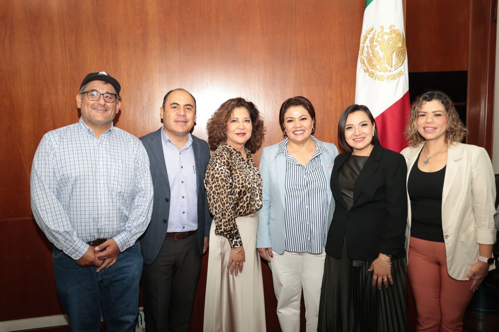 Trabajan juntos DIF Capitalino y Congreso de SLP en pro de niños y jóvenes
