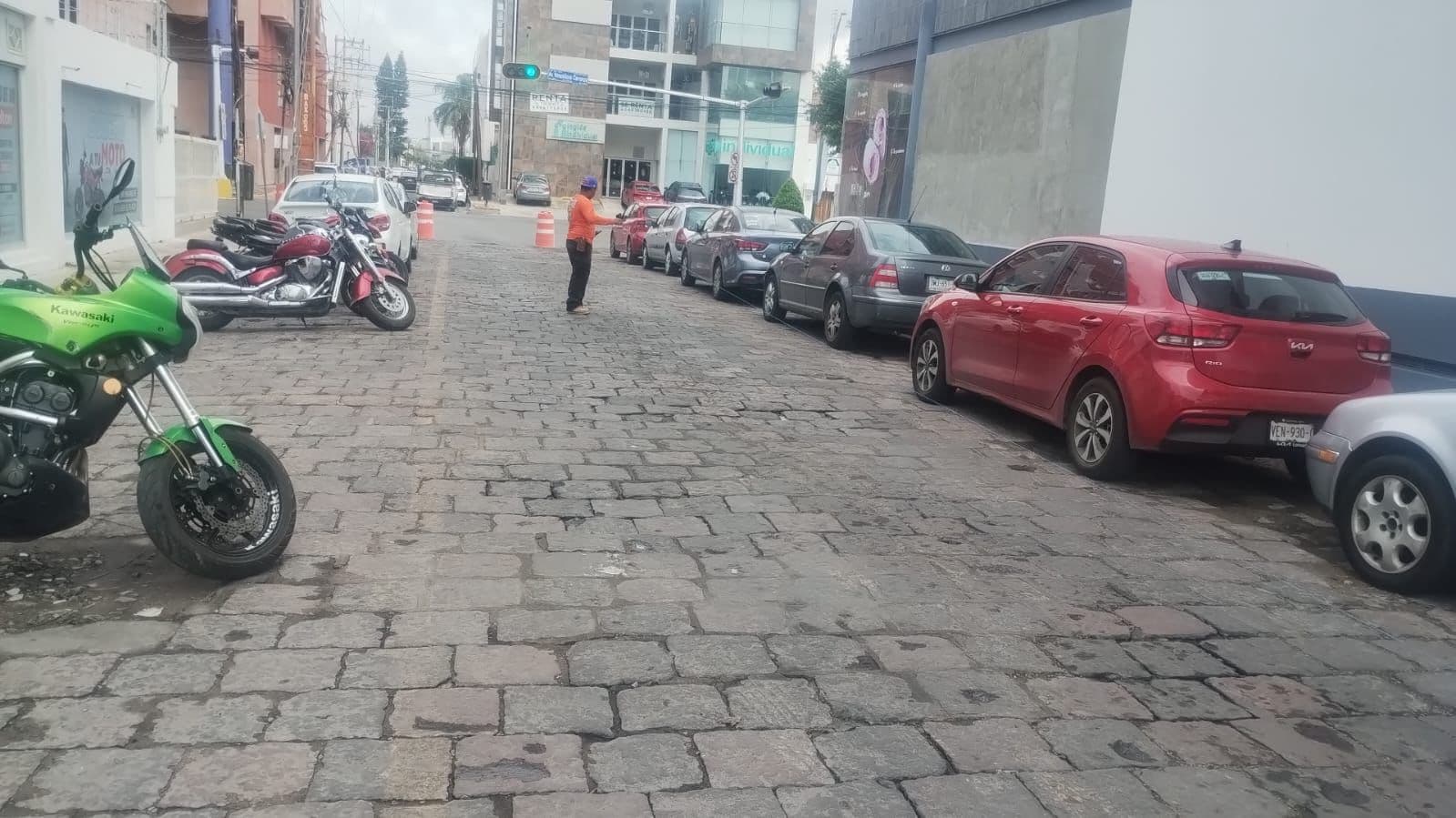 Da inicio Interapas a trabajos de rehabilitación de calle Valentín Gama
