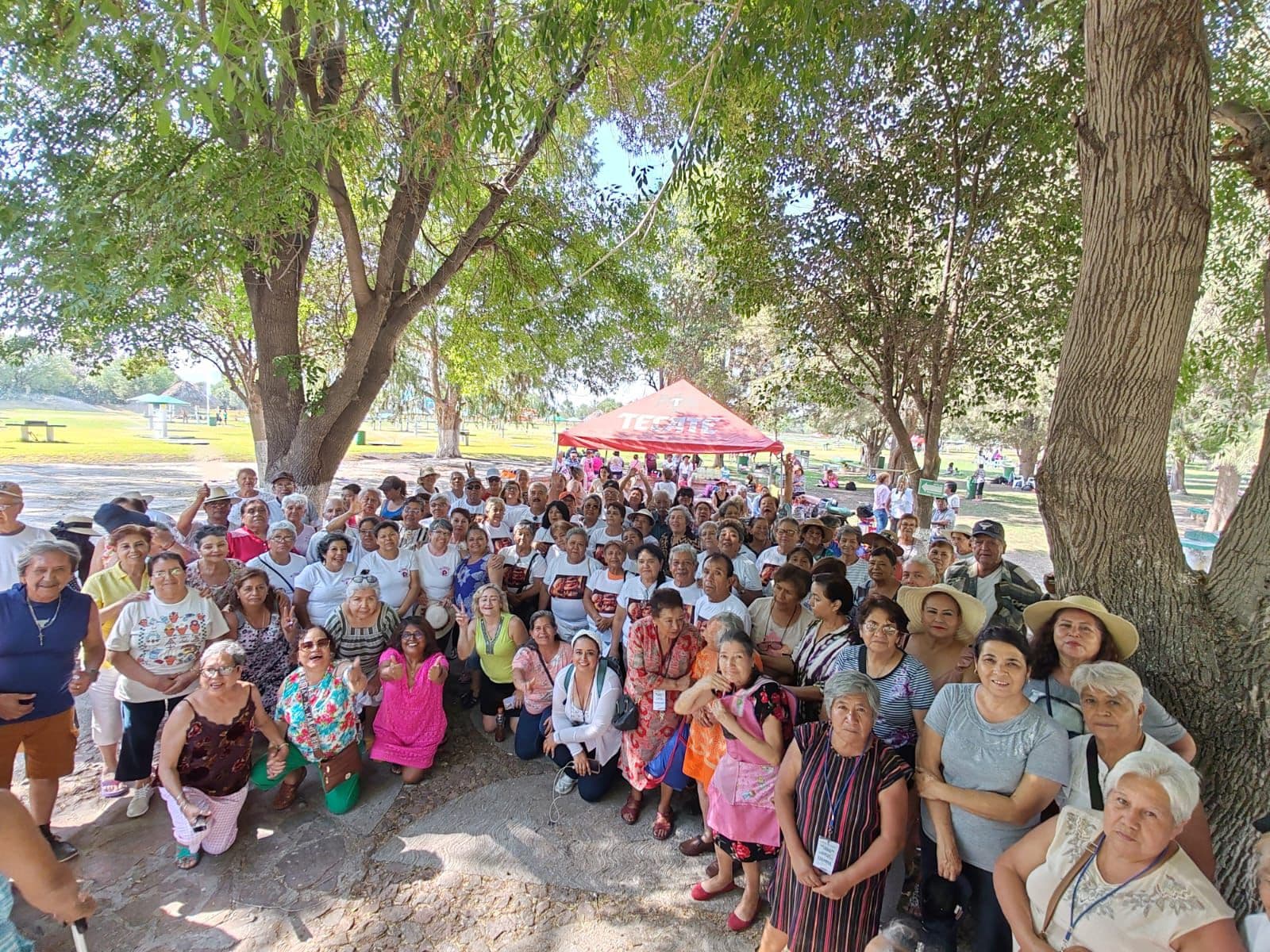 Invita DIF Municipal a unirse a Clubes de Adultos Mayores