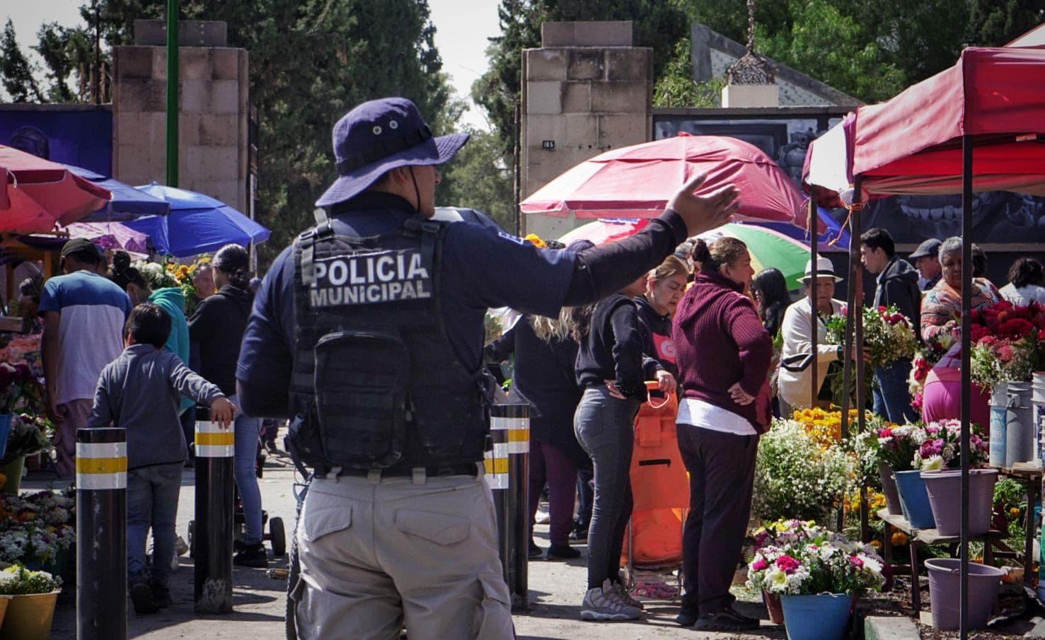 Garantizará SSPC panteones seguros en la capital potosina este Día de Muertos