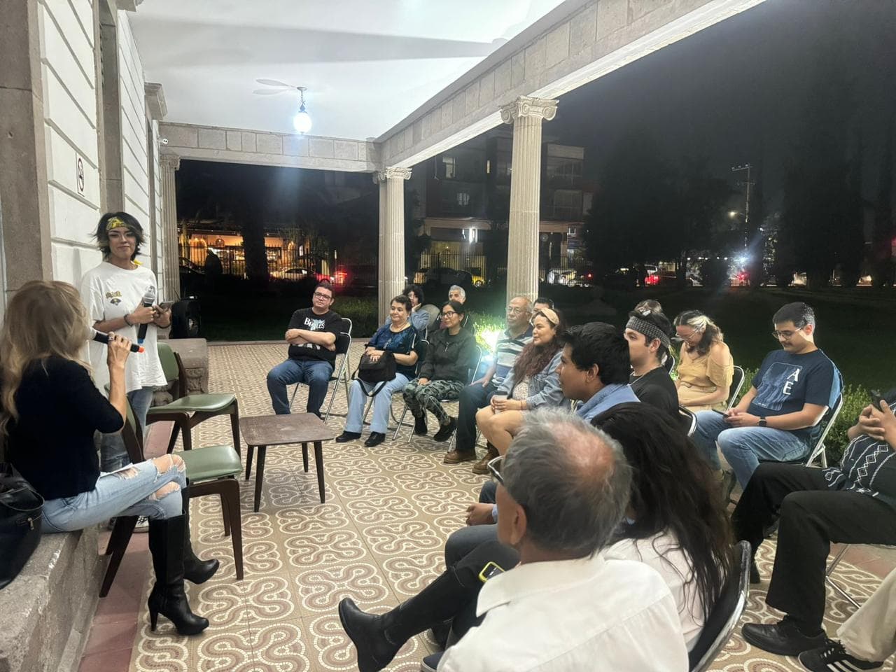 Versos en el jardín: Un espacio para poetas en el Museo Francisco Cossío