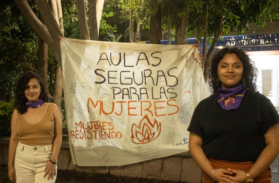 Alumnas centroamericanas exigen justicia contra la violencia de género en la UASLP